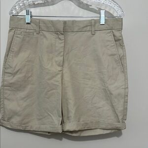 Khakis by Gap Boyfriend Roll-Up Shorts